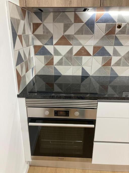 Renovado No Centro Da - Casa4 Apartment *