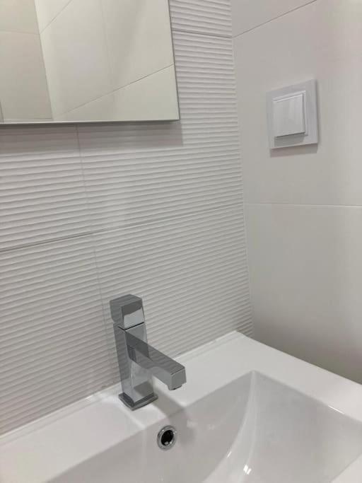 Renovado No Centro Da - Casa4 Apartment *